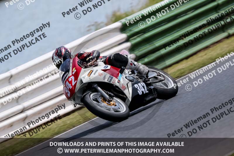 enduro digital images;event digital images;eventdigitalimages;mallory park;mallory park photographs;mallory park trackday;mallory park trackday photographs;no limits trackdays;peter wileman photography;racing digital images;trackday digital images;trackday photos